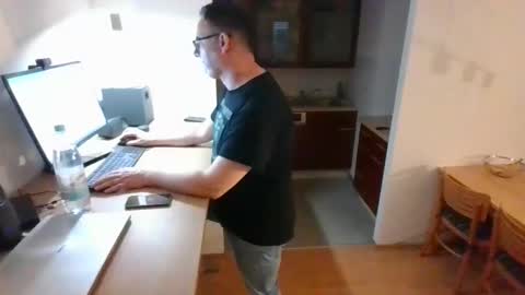 Snapshot of watchmecum78 chatting on 11.17.25 watchmecum78 online show from 11.17.25