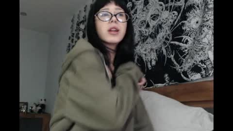 Mina online show from 05.30.26