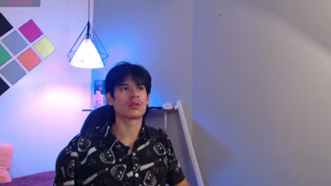 Snapshot of wayath chatting on 06.16.26 Wayath online show from 06.16.26