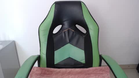 Trixie 3 online show from 02.20.26