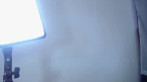 we_we77 online show from 10.26.25