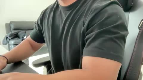 Weapon X online show from 10.28.25