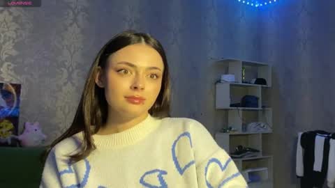 Snapshot of weareyoursun chatting on 03.04.26 Alice online show from 03.04.26