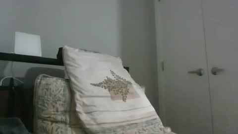 Snapshot of weatheredvoid chatting on 01.28.25 WeatheredVoid online show from 01.28.25