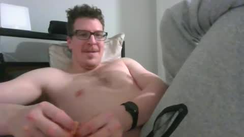 Snapshot of weatheredvoid chatting on 01.28.25 WeatheredVoid online show from 01.28.25