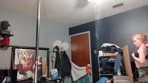 Marie Lynn online show from 12.04.24