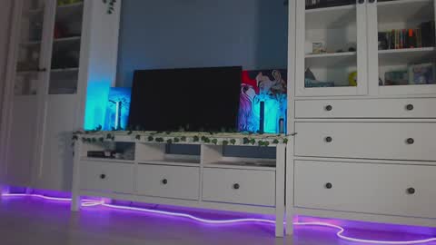 Snapshot of weed_princesss chatting on 12.05.24  moon  online show from 12.05.24