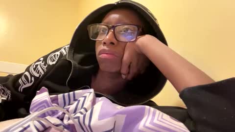 Snapshot of weeklyrush chatting on 02.25.25 GoddessRush online show from 02.25.25