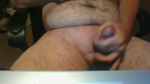 Snapshot of weewillywilliam chatting on 05.17.26 weewillywilliam online show from 05.17.26
