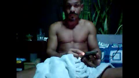 Snapshot of wellcrz chatting on 09.28.25 wellcrz online show from 09.28.25