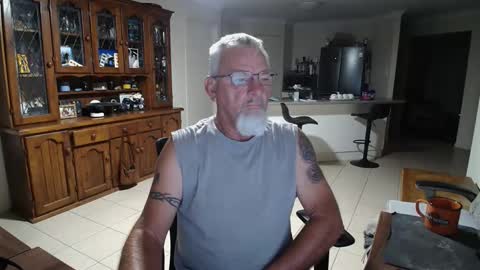 Wellhelloo online show from 02.24.26