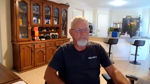 Wellhelloo online show from 05.15.26