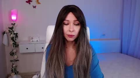 Wendi Foster online show from 02.24.25