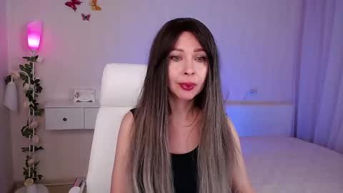 Wendi Foster online show from 02.28.25