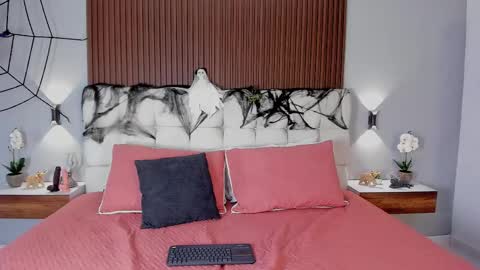 Wendolyn online show from 10.25.25