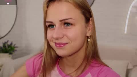 Im Wendy online show from 10.16.25