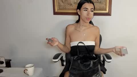 Wendy Marshall  online show from 02.07.26