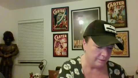 WendyCU online show from 10.10.25