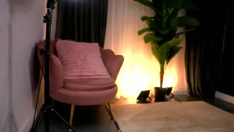 Wendy online show from 04.18.26