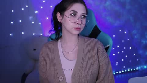 little girl who is always rightLisa online show from 12.20.24