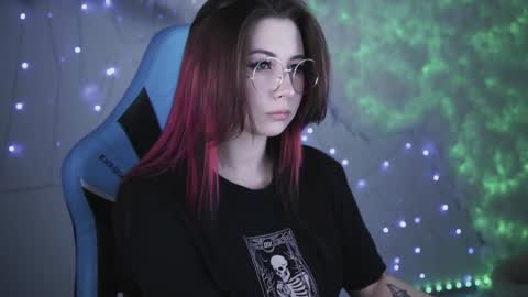 little girl who is always rightLisa online show from 01.22.25