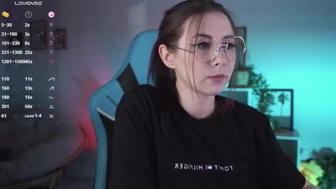 little girl who is always rightLisa online show from 02.13.25