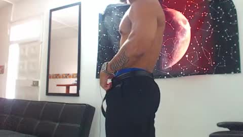 Wesley Rogger online show from 11.15.25