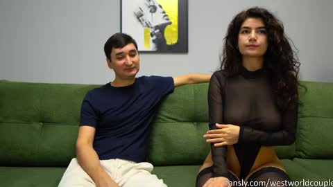 SILVIA and HUGS  ------------     online show from 11.04.25