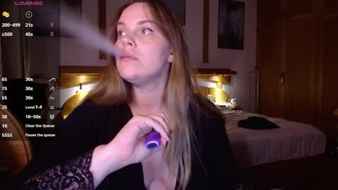 Lana online show from 03.20.26