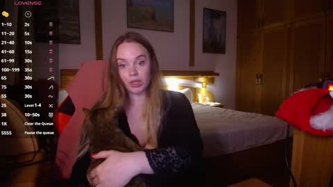 Snapshot of wet_lana chatting on 05.05.26 Lana online show from 05.05.26