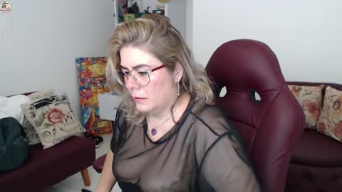 Diva online show from 12.27.24