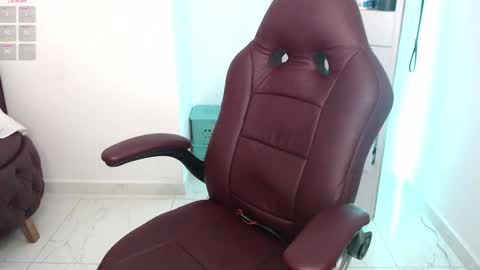 Diva online show from 02.22.25