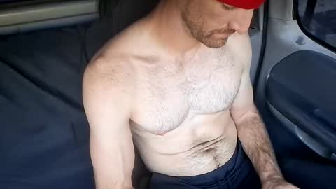 Snapshot of wet_reckless chatting on 10.30.25 wet_reckless online show from 10.30.25