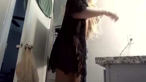 Kylie online show from 09.09.25