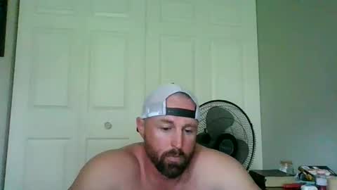 Snapshot of wh241 chatting on 05.18.26 wh241 online show from 05.18.26