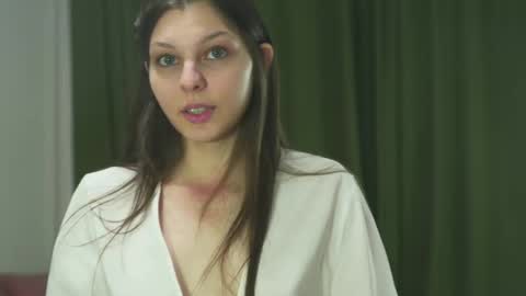 Snapshot of whisper_of_love chatting on 03.01.25 Naomi online show from 03.01.25