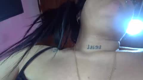 white_sexy_ online show from 02.13.25