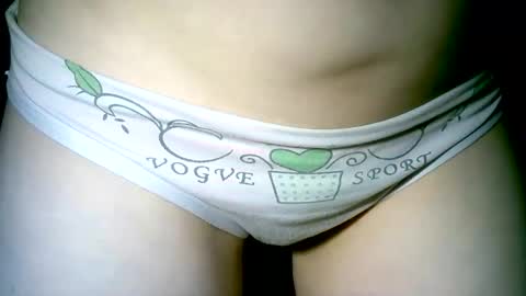 Snapshot of whiteapsara chatting on 02.16.26 Love online show from 02.16.26