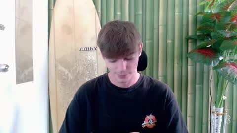 Christian online show from 09.18.25