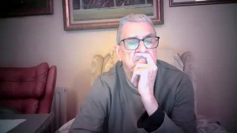 whitebriefs009 online show from 01.15.26