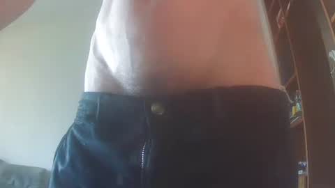 Snapshot of whiteduke81 chatting on 05.30.26 Whiteduke online show from 05.30.26