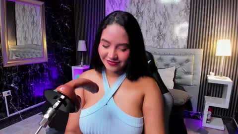 Whitney  online show from 01.16.26