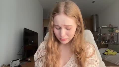 Alisa online show from 10.16.25