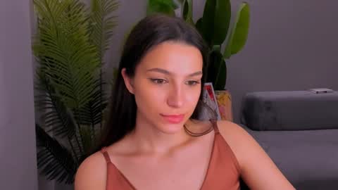 Snapshot of whoislulu chatting on 02.02.25 whoislulu online show from 02.02.25