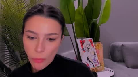 Snapshot of whoislulu chatting on 02.19.25 whoislulu online show from 02.19.25