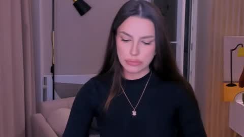 Snapshot of whoislulu chatting on 03.08.25 whoislulu online show from 03.08.25