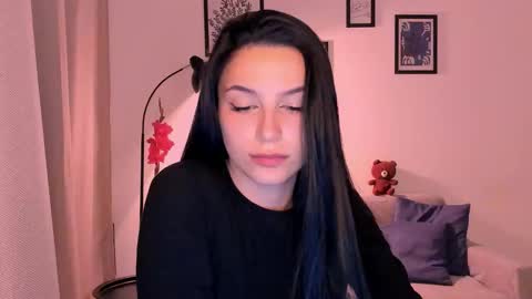 Snapshot of whoislulu chatting on 09.12.25 whoislulu online show from 09.12.25