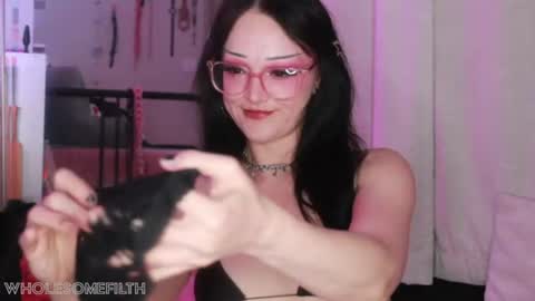Snapshot of wholesomefilth chatting on 06.24.26 Zoe Grace online show from 06.24.26