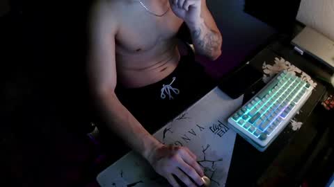 WhoDat online show from 04.01.26