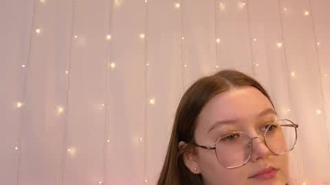 Sarah online show from 02.02.25